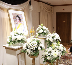 Su Majestad la Reina Doña Sofía presenta sus condolencias por el fallecimiento de Su Majestad la Reina Sirikit de Tailandia