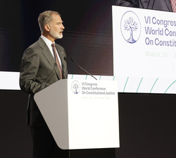 Su Majestad el Rey durante su intervención en la clausura del VI Congreso de la Conferencia Mundial de Justicia Constitucional